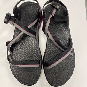 Chaco vibram sandals size 11